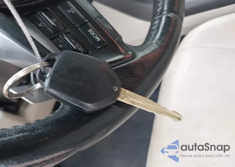 2013 Subaru Impreza 2.0I Sport Limited from USA, damaged, VIN JF1GPAS65D2827638